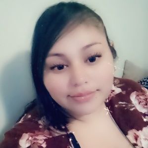 Meet your Posher, Lorena